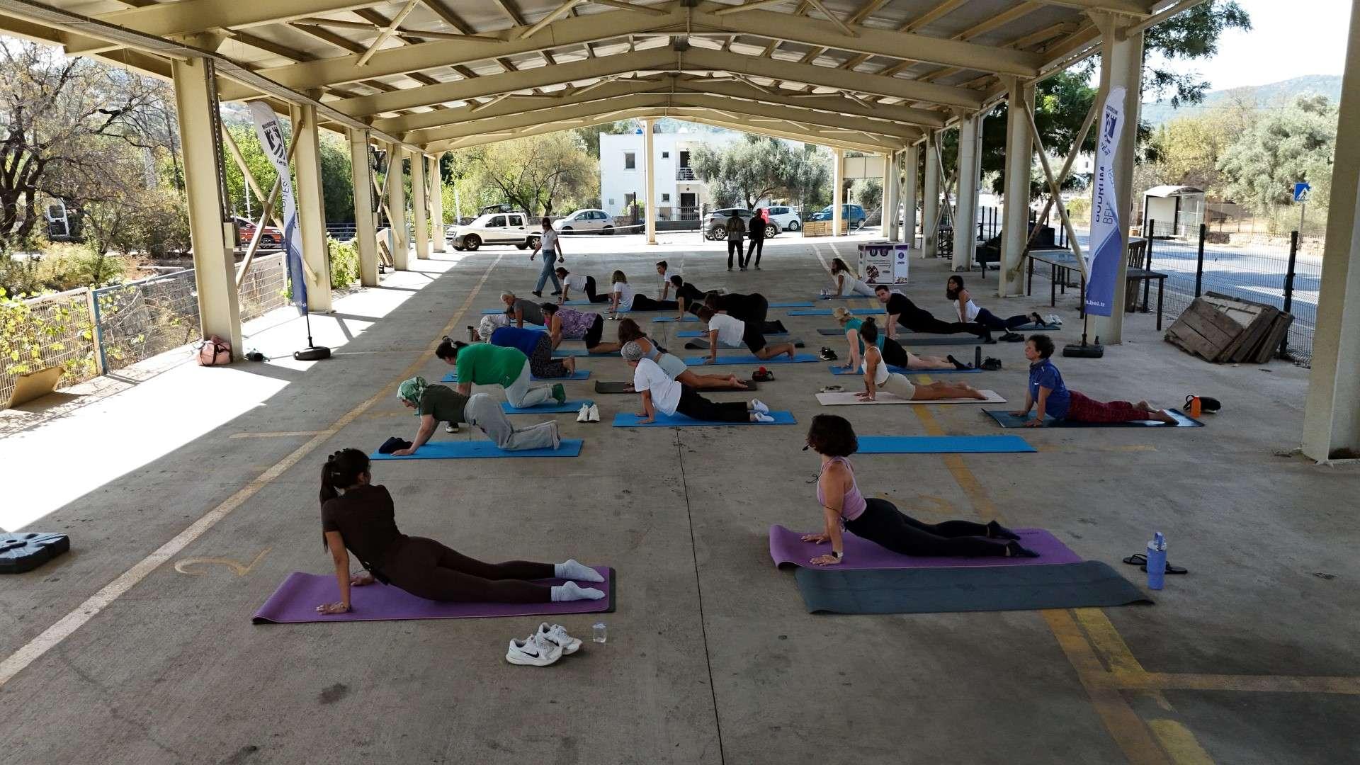 WOMEN COME TOGETHER FOR OPEN-AIR PILATES & YOGA EVENT IN ÇİFTLİK