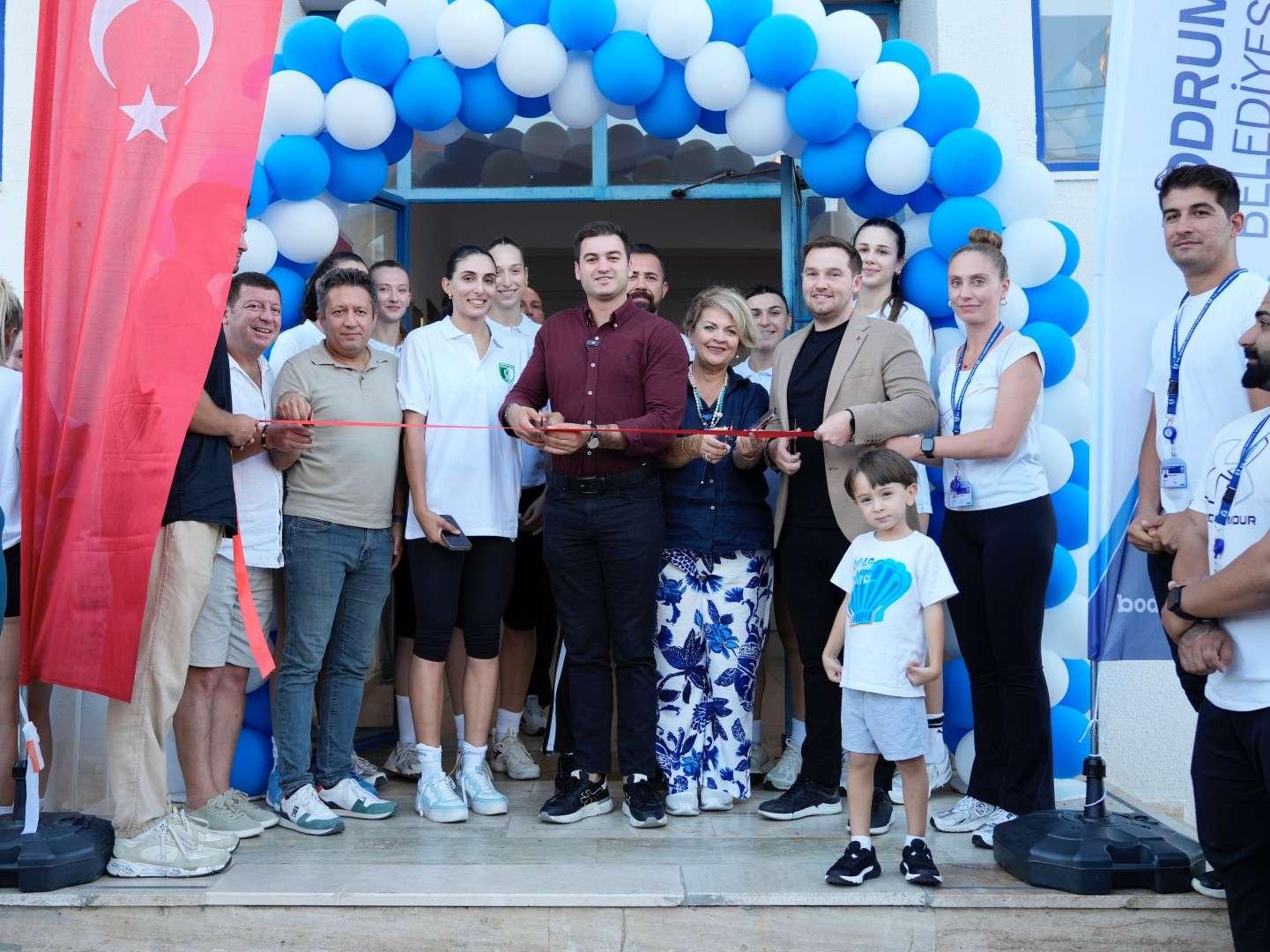 BİNNAZ KARAKAYA SPORTS HALL WELCOMES RESIDENTS WITH MODERN FITNESS CENTRE