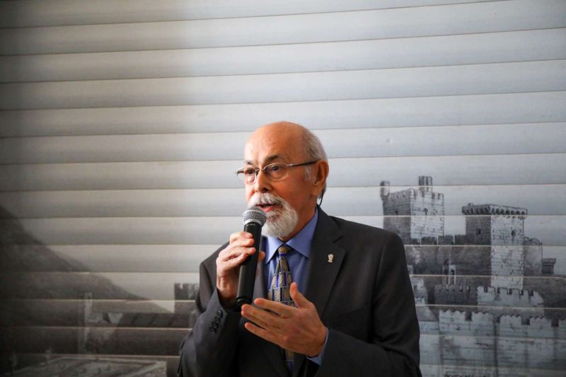 “FARK YARATAN KARYALI KADINLAR GÖRSEL SANATLAR VE ŞİİR SERGİSİ” AÇILDI