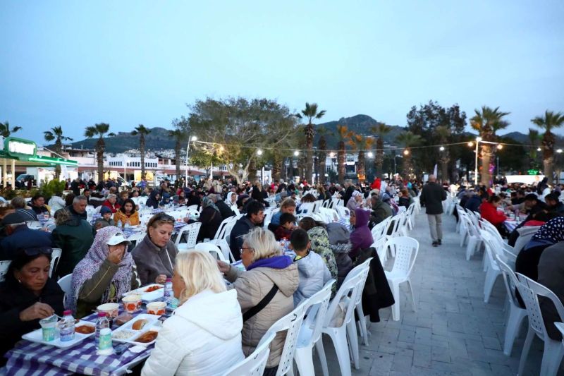 BODRUM’DA GELENEKSEL İFTAR BULUŞMALARI DEVAM EDİYOR