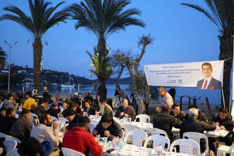 BODRUM’DA GELENEKSEL İFTAR BULUŞMALARI DEVAM EDİYOR
