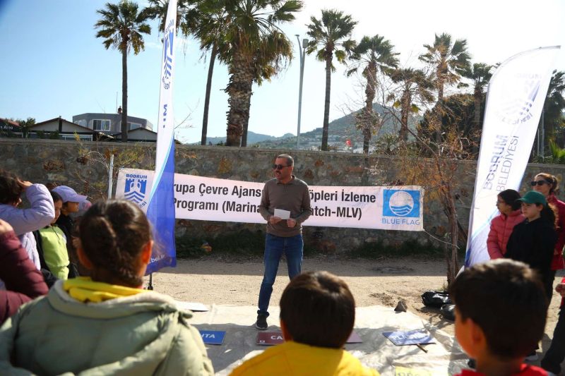 YILIN İLK DENİZ ÇÖPÜ İZLEME ETKİNLİĞİ DÜZENLENDİ