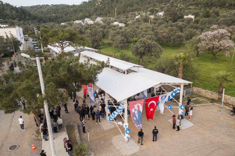 KIZILAĞAÇ PAZAR YERİNİN İLK ETABI TAMAMLANDI