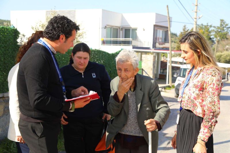 BELEDİYEDEN “YAŞLILARA SAYGI HAFTASI” ZİYARETLERİ