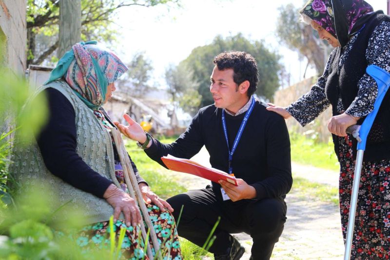 BELEDİYEDEN “YAŞLILARA SAYGI HAFTASI” ZİYARETLERİ