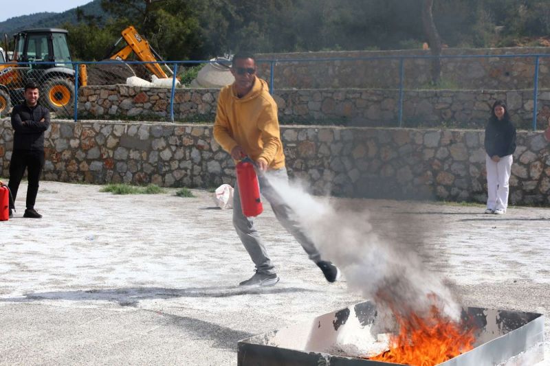 BELEDİYE, YANGIN EĞİTİMİ PROGRAMLARINI SÜRDÜRÜYOR