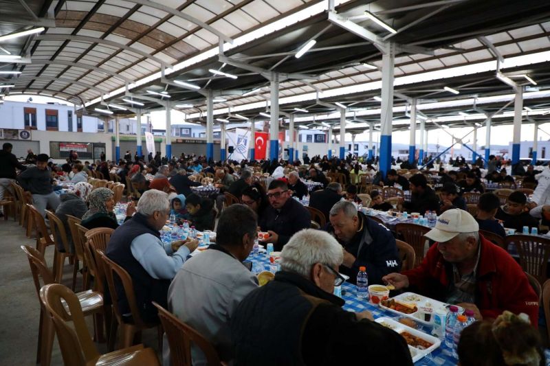 BODRUM, BAYRAMI BİRLİK VE BERABERLİKLE KARŞILIYOR