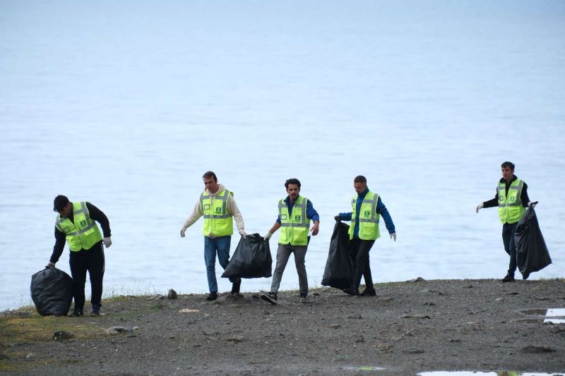 YENİ TEMİZLİK PERSONELİ GÖREVE BAŞLADI