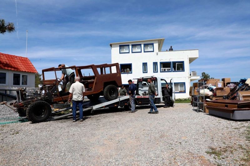 BODRUM’DA KAÇAK YAPIYA TAHLİYE VE YIKIM