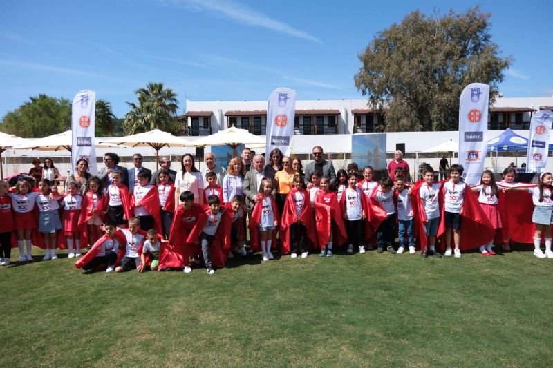 BİTEZ’İN YENİ FESTİVALİ RENKLİ GÖRÜNTÜLERLE GEÇTİ