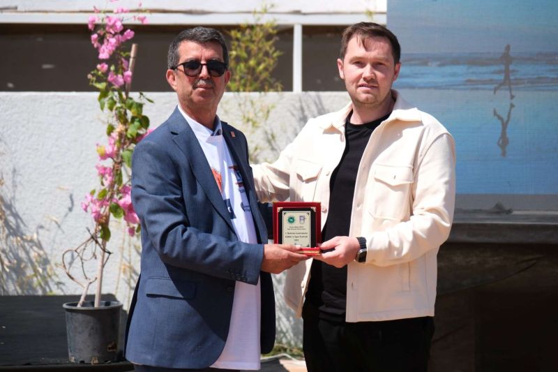 BİTEZ’İN YENİ FESTİVALİ RENKLİ GÖRÜNTÜLERLE GEÇTİ