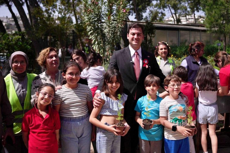 BODRUM’DA 23 NİSAN’A ÖZEL ETKİNLİKLERE YOĞUN KATILIM