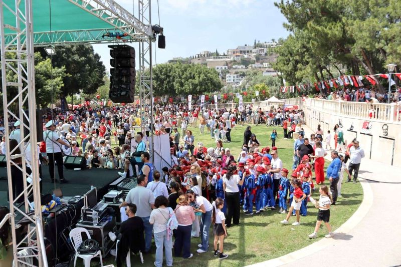 BODRUM’DA 23 NİSAN’A ÖZEL ETKİNLİKLERE YOĞUN KATILIM