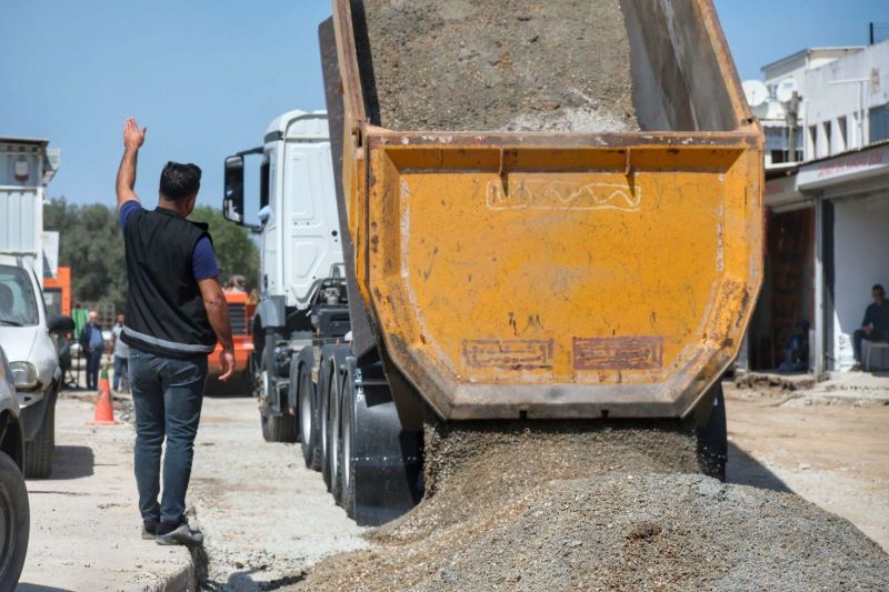 ASFALT ÇALIŞMALARI DEVAM EDİYOR