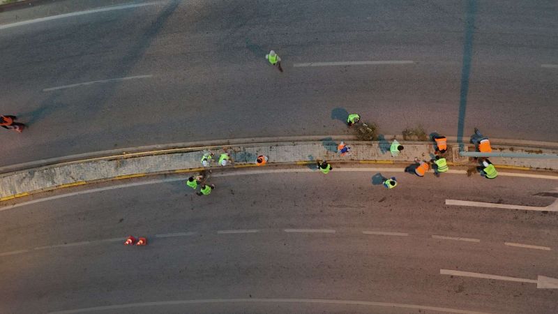 BELEDİYE EKİPLERİNDEN GECE MESAİSİ