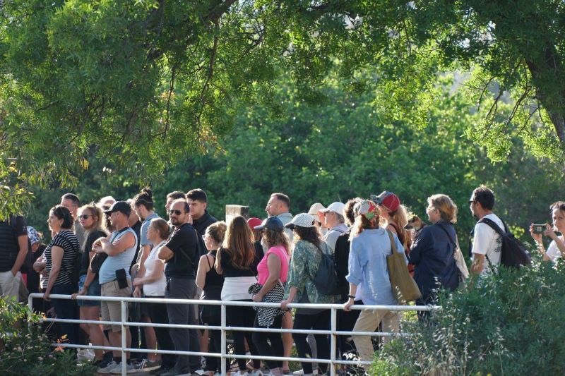 WALKING THE WALLS OF HALIKARNASSOS: BODRUM’S LIVING HISTORY DRAWS LOCAL APPLAUSE