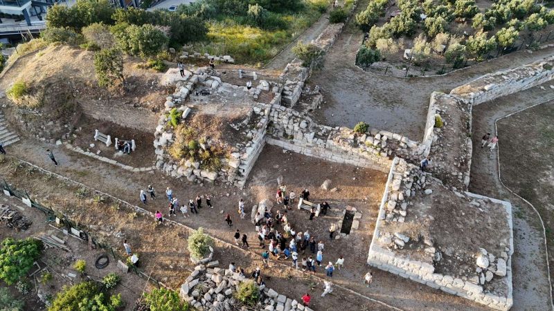 WALKING THE WALLS OF HALIKARNASSOS: BODRUM’S LIVING HISTORY DRAWS LOCAL APPLAUSE