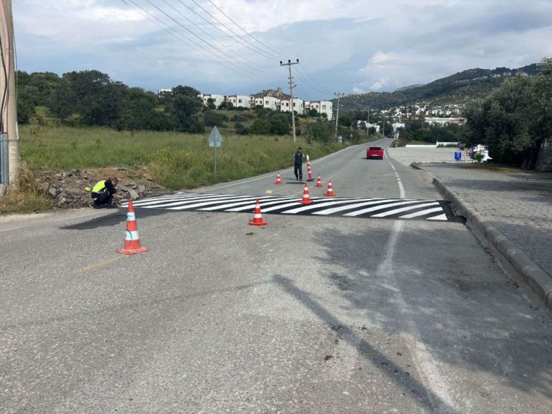 BELEDİYEDEN KAPSAMLI YOL BAKIM ONARIM ÇALIŞMALARI
