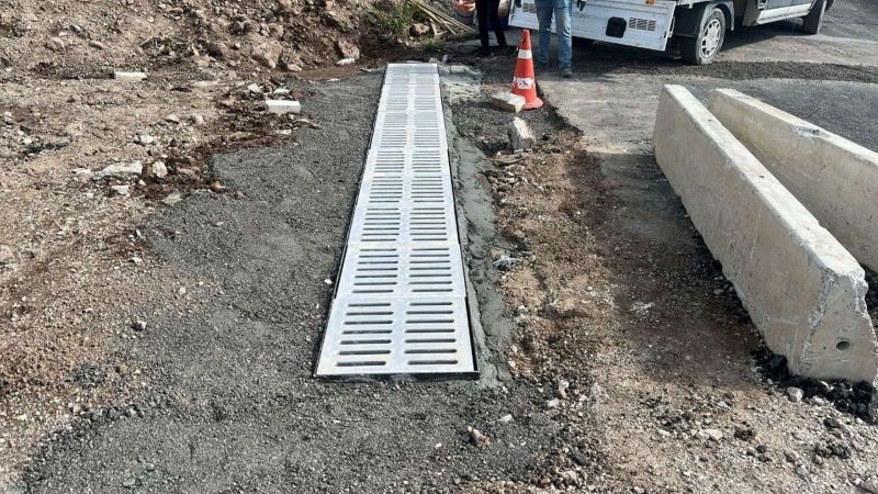 BELEDİYEDEN KAPSAMLI YOL BAKIM ONARIM ÇALIŞMALARI