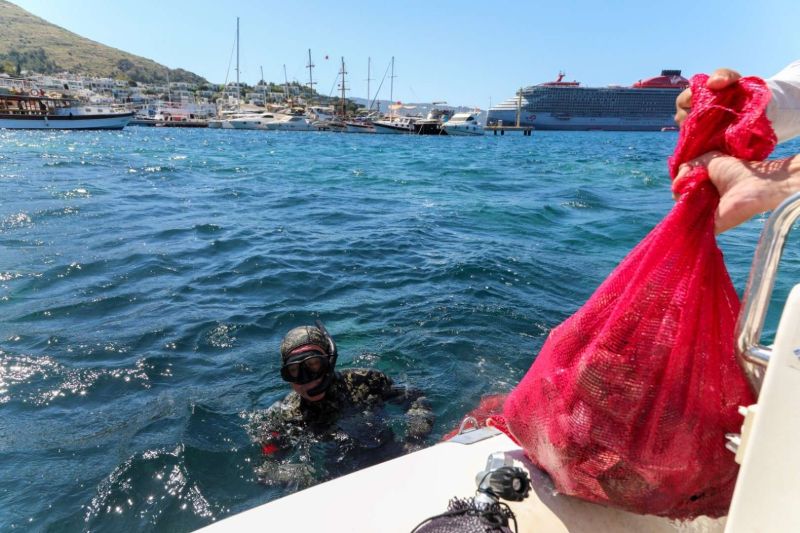 BODRUM LAUNCHES ANNUAL UNDERWATER SEABED CLEANUP WITH A MESSAGE OF HOPE