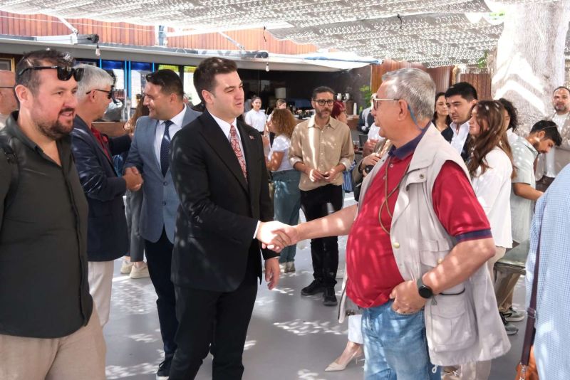 BAŞKAN MANDALİNCİ BASIN MENSUPLARI İLE BİR ARAYA GELDİ