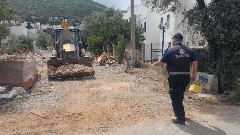 İNŞAAT YASAĞINA UYMAYAN FİRMALARA CEZAİ İŞLEM UYGULANIYOR