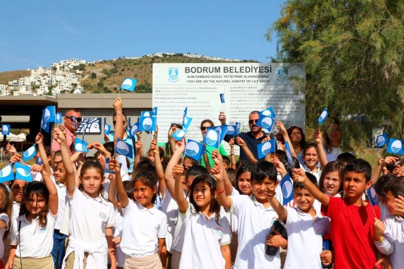 BELEDİYEDEN ÖĞRENCİLERE KUM ZAMBAĞI FARKINDALIK ETKİNLİĞİ