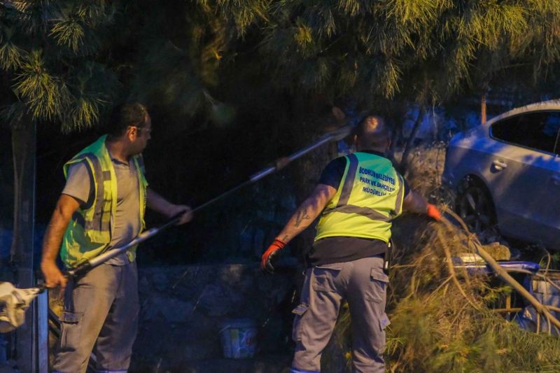 HOLIDAY SHINE: BODRUM’S FIELD TEAMS PREP THE PENINSULA FOR EID