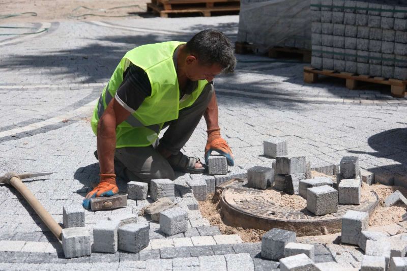 ROAD RENEWAL IN FULL SWING IN BODRUM