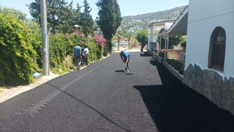 ROAD RENEWAL WORKS CONTINUE İN KÜÇÜKBÜK AHEAD OF HOLIDAY SEASON