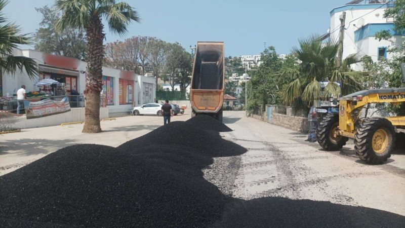 ROAD RENEWAL WORKS CONTINUE İN KÜÇÜKBÜK AHEAD OF HOLIDAY SEASON