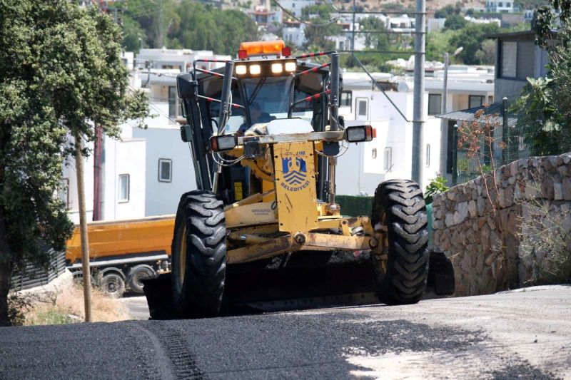 ROAD RENEWAL WORKS CONTINUE İN KÜÇÜKBÜK AHEAD OF HOLIDAY SEASON