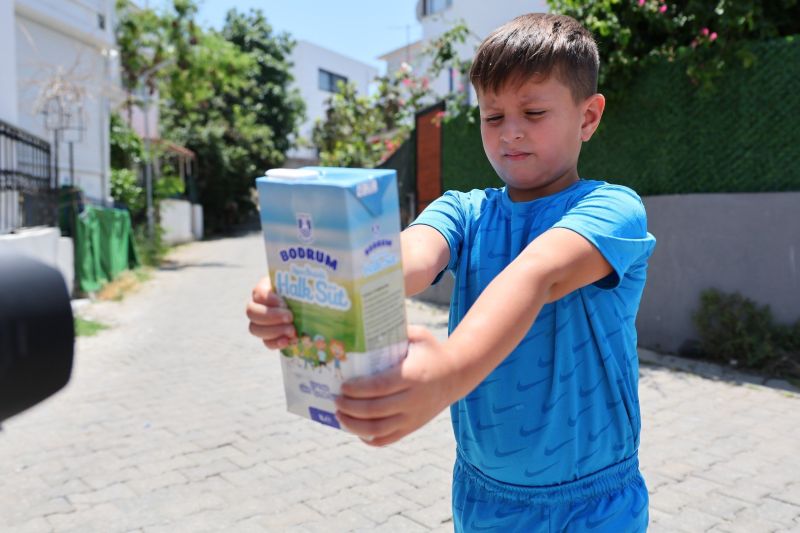 BELEDİYEDEN HALK SÜT DAĞITIMI
