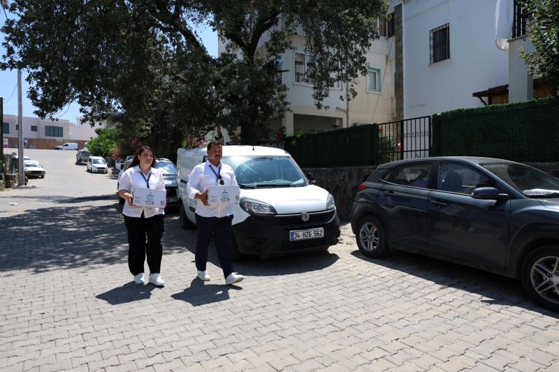 BELEDİYEDEN HALK SÜT DAĞITIMI