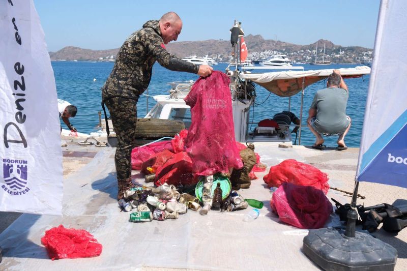PROTECTING THE BLUE: SEVENTH PHASE OF SEABED CLEANUP CONTINUES IN YALIKAVAK
