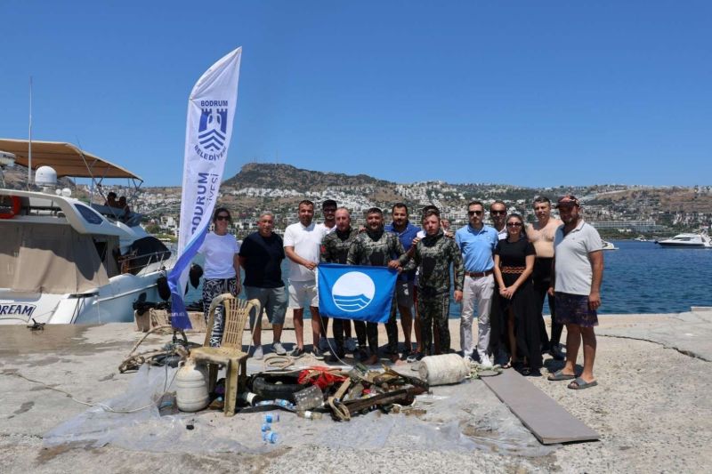 168 KILOS OF WASTE REMOVED FROM GÜNDOĞAN SEABED