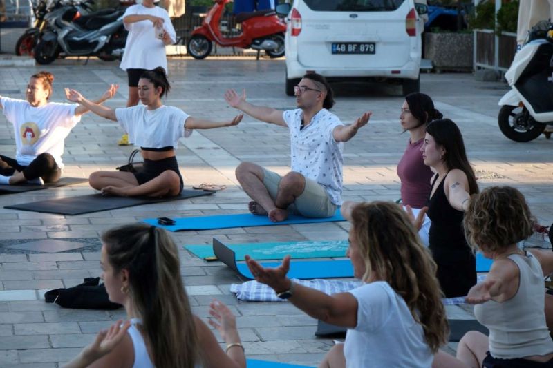 YOGA MORNINGS BEGIN IN BODRUM
