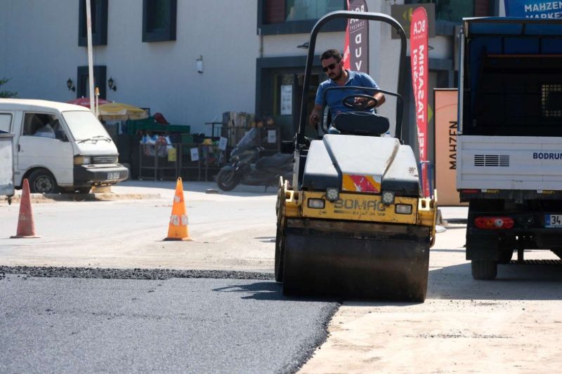 BODRUM MUNICIPALITY ADVANCES ASPHALT ROAD PAVING İN MULTIPLE NEIGHBORHOODS