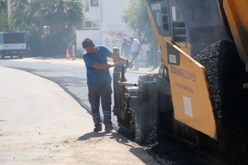 BODRUM MUNICIPALITY ADVANCES ASPHALT ROAD PAVING İN MULTIPLE NEIGHBORHOODS