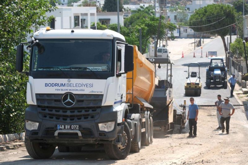 BODRUM MUNICIPALITY ADVANCES ASPHALT ROAD PAVING İN MULTIPLE NEIGHBORHOODS