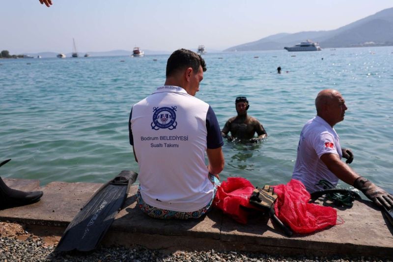 SEABED CLEANUP IN TORBA