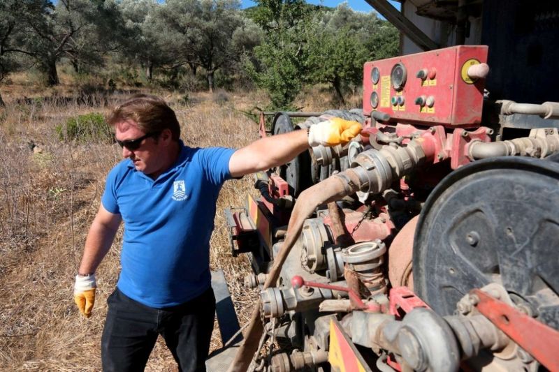 BODRUM MUNICIPALITY DELIVERS WATER TO DROUGHT-THREATENED PONDS IN RURAL AREAS