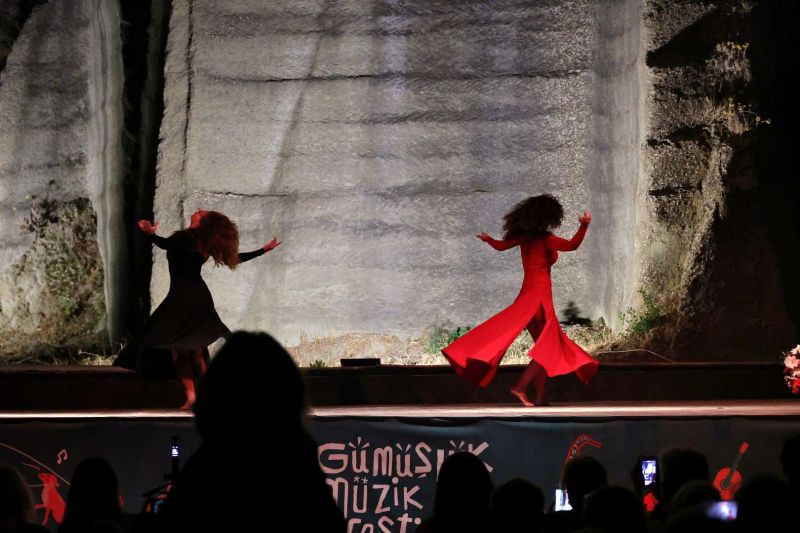 WHEN STONES SPEAK: ARCHAEOLOGY, LITERATURE & DANCE MET IN BODRUM