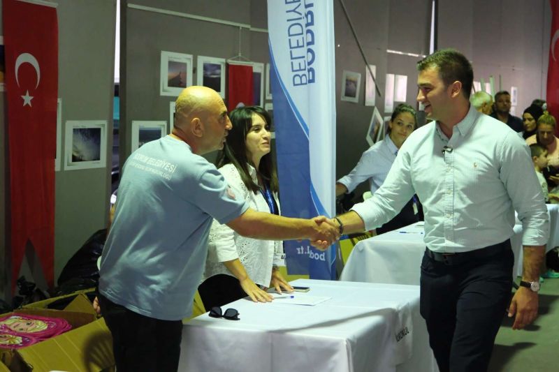 BODRUM MUNICIPALITY PROVIDES STATIONERY SUPPORT FOR STUDENTS