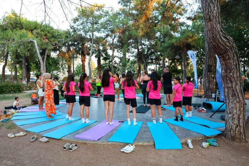 BREATHING WITH BODRUM: YOGA DAYS REACH MUMCULAR