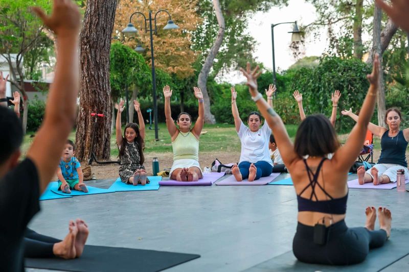 BREATHING WITH BODRUM: YOGA DAYS REACH MUMCULAR