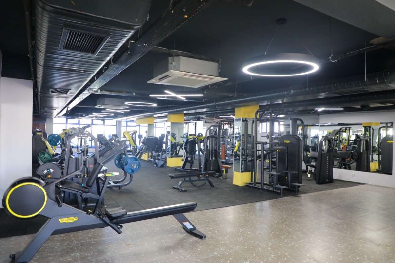 BİNNAZ KARAKAYA SPORTS HALL WELCOMES RESIDENTS WITH MODERN FITNESS CENTRE