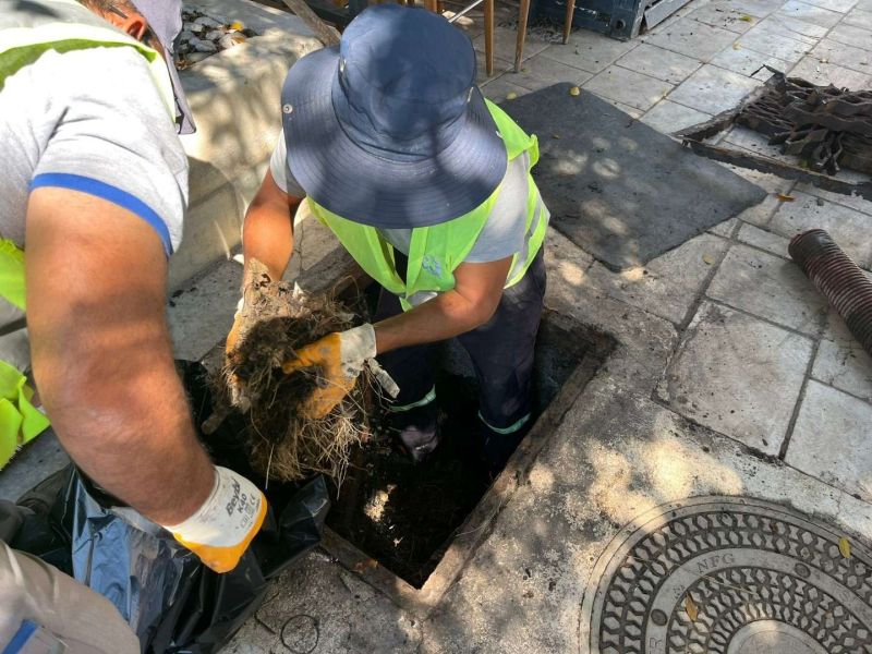 MUNICIPAL TEAMS STEP UP CLEANING OPERATIONS IN STREAMS