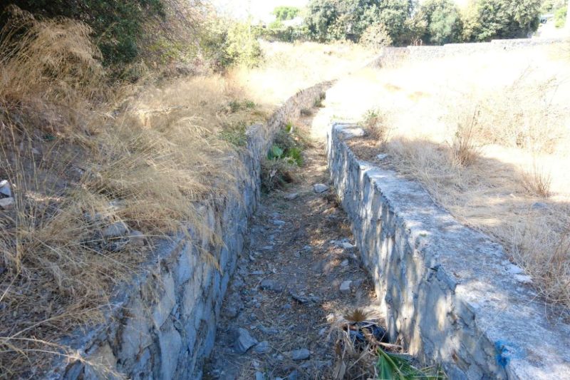 MUNICIPAL TEAMS STEP UP CLEANING OPERATIONS IN STREAMS