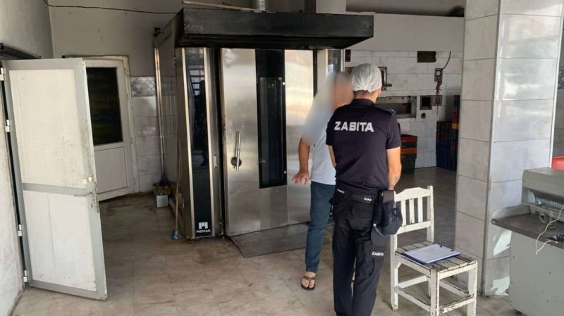 HALK SAĞLIĞI İÇİN ZABITA DENETİMLERİ SÜRÜYOR